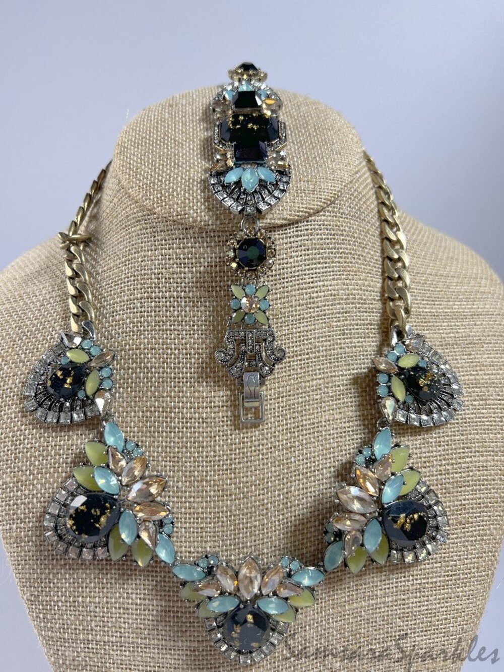 Chloe + Isabel Trevi Statement Necklace + Bracelet Bundle